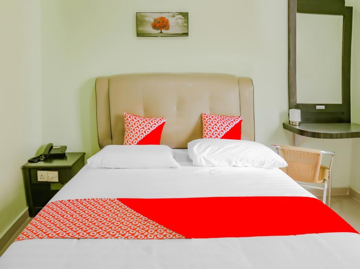 OYO 90269 Hotel Indorasa 2 Jodoh  Bagian luar foto